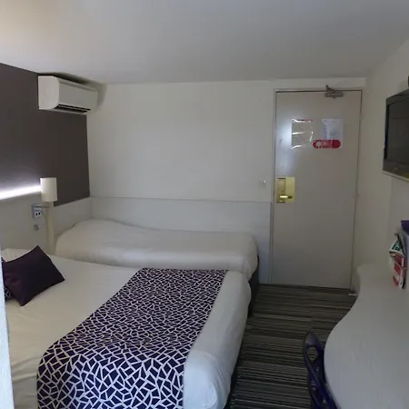 Hotel Logis Alizea Le Mans Nord 3*