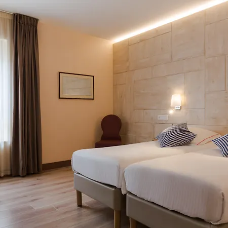 Hotel Logis Alizéa Le Mans Nord