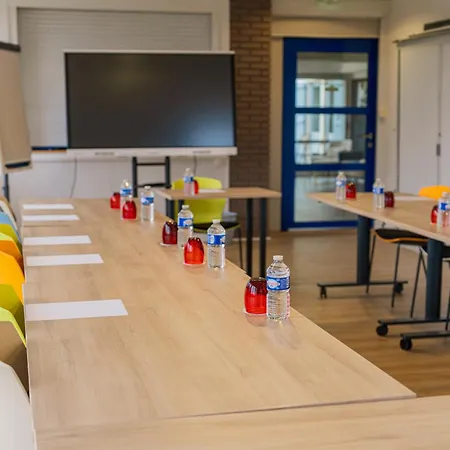 Hotel Logis Alizea Le Mans Nord