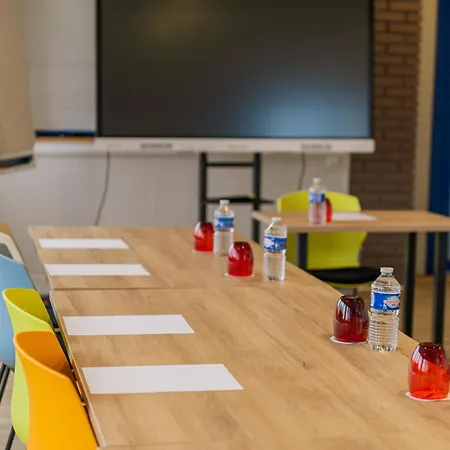 Logis Alizea Le Mans Nord 3* Saint-Saturnin (Sarthe)