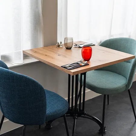 Hotel Logis Alizea Le Mans Nord Saint-Saturnin (Sarthe)