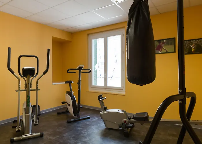 Hotel Logis Alizéa Le Mans Nord