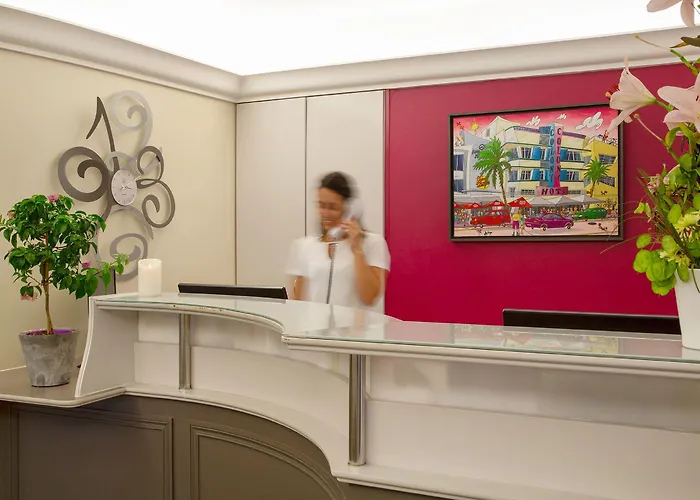 Logis Alizéa Le Mans Nord Hotel