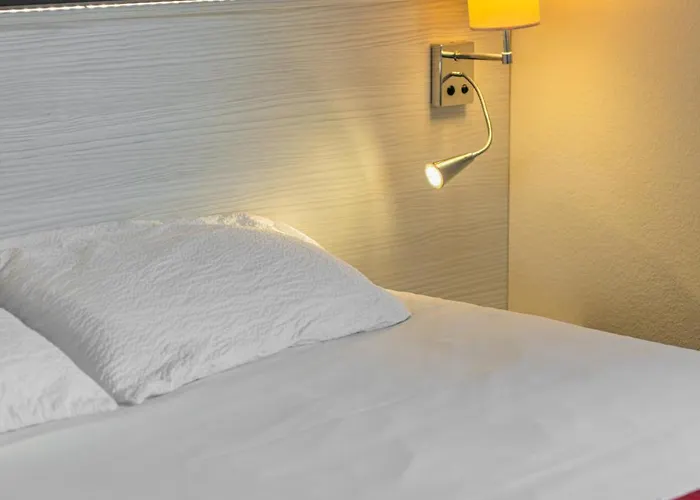 Logis Alizea Le Mans Nord 3* Saint-Saturnin (Sarthe)