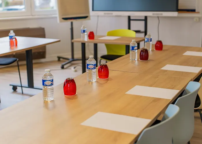 Logis Alizéa Le Mans Nord Saint-Saturnin (Sarthe)